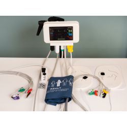 medivelopment Set-  Monitorbox mit Kabelsatz klinisch