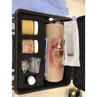 MedicFX – Bein mit septischer Wunde - DeLuxe